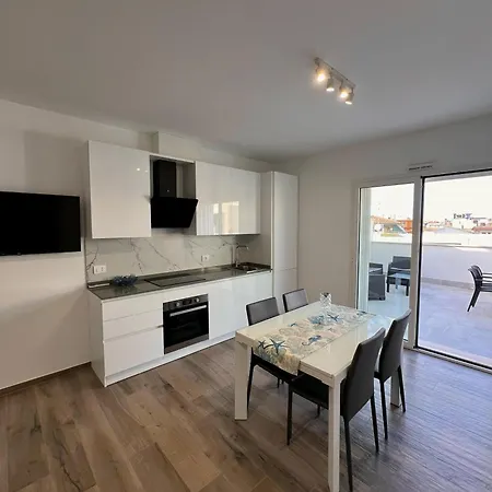 Attico Sulla Riserva 公寓 圣贝内代托-德尔特龙托